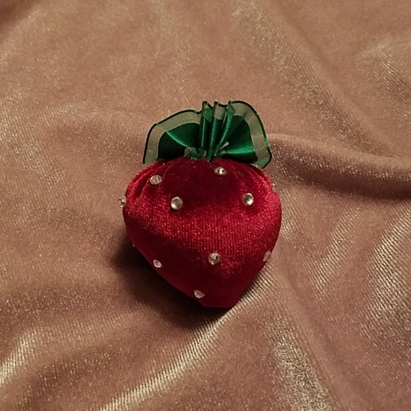 Velvet Strawberries - Picture 3 of 3